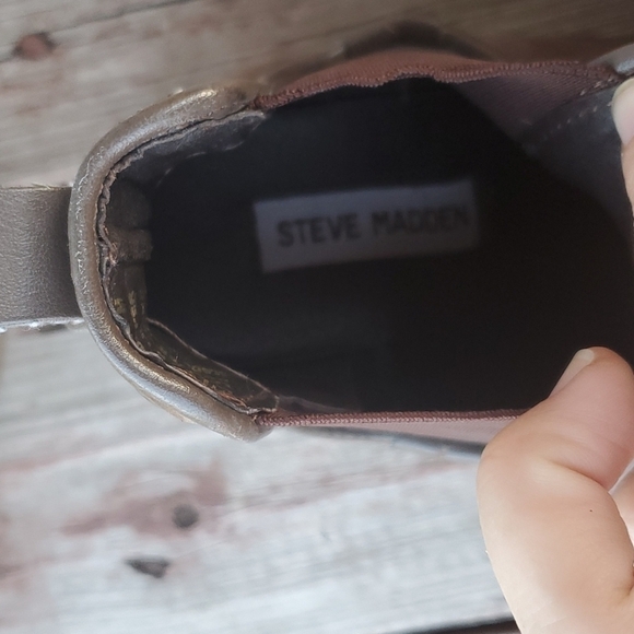 Steve Madden "Like New" Women Ankle Booties shoes sz 6.5M - Picture 10 of 11